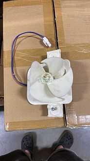 Вентилятор в сборе для холодильника Beko 4305891785 (НТО) (уценка)